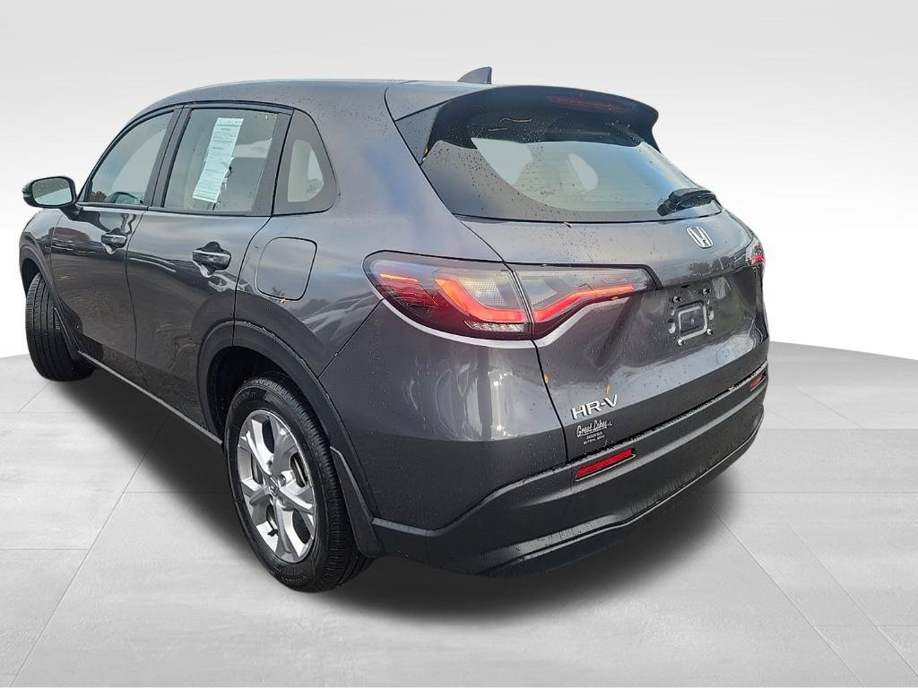 Used 2024 Honda HR-V LX image 3