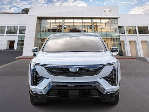 Used 2025 Cadillac Optiq Sport 1 image 2