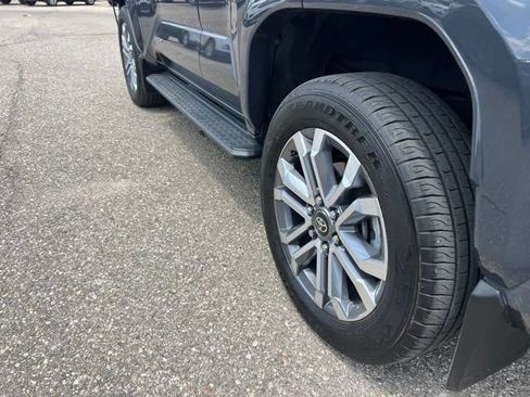 Used 2026 Toyota 4Runner Limited AWD/4WD image 28