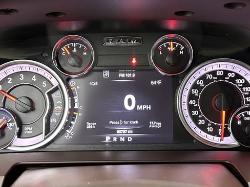 Used 2019 RAM 1500 Laramie w/ Convenience Group image 21