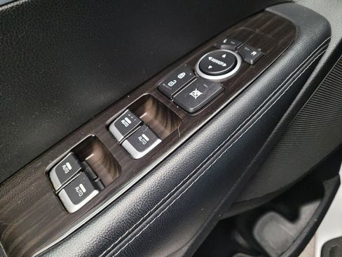 Used 2020 Kia Sorento S FWD image 27
