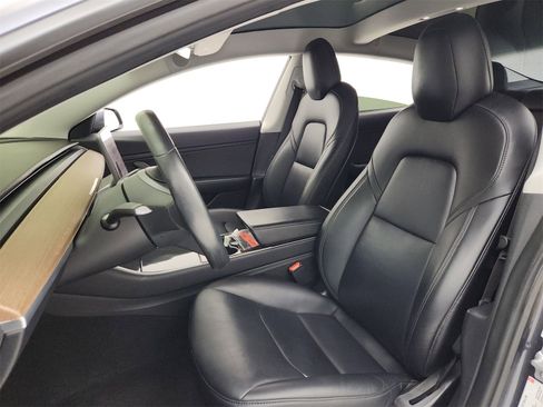 Used 2018 Tesla Model 3 Long Range image 18