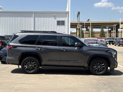 Used 2026 Toyota Sequoia Platinum AWD/4WD image 3