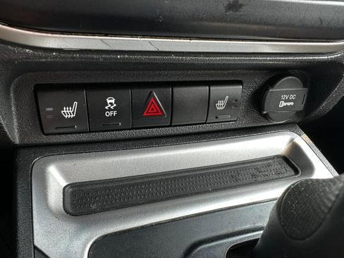 Used 2016 Jeep Compass Latitude image 16