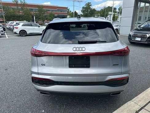 New 2025 Audi Q5 Premium image 4
