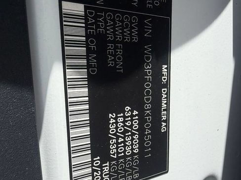 Used 2019 Mercedes-Benz Sprinter 144 Cargo image 16