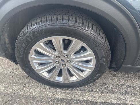 Used 2023 Ford Explorer Limited w/ Hybrid Equipment Group 310A image 51