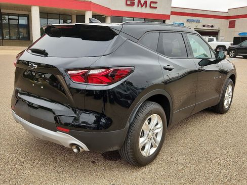 Used 2020 Chevrolet Blazer LT image 4