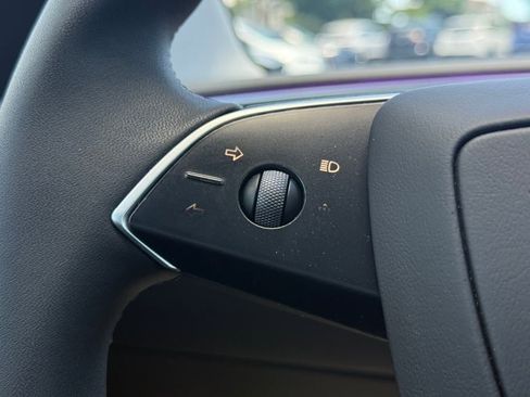 Used 2025 Tesla Model 3 Long Range image 31