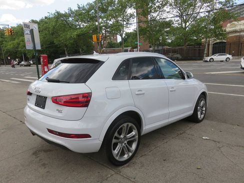 Used 2015 Audi Q3 2.0T Prestige w/ Prestige Package AWD/4WD image 4