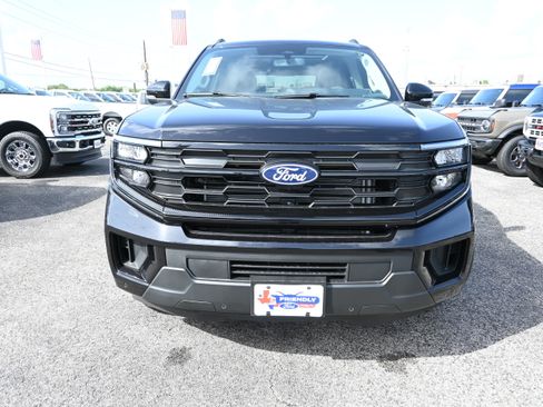 New 2027 Ford Expedition Max Active RWD image 10