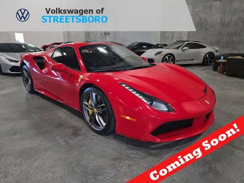 Used 2019 Ferrari 488 Spider image 1