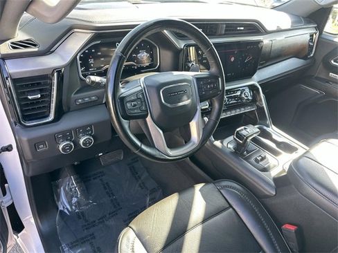 Used 2024 GMC Sierra 1500 Denali w/ Denali Reserve Package image 9