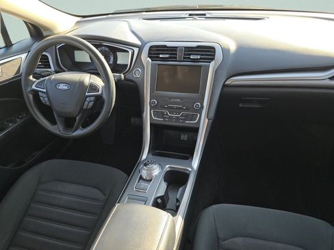 Certified 2020 Ford Fusion SE FWD image 20