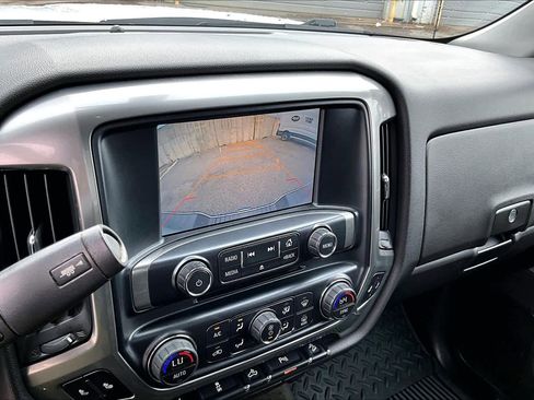 Used 2015 Chevrolet Silverado 1500 LT w/ Custom Sport Edition image 29