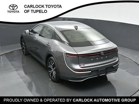 Used 2023 Toyota Crown AWD/4WD image 41