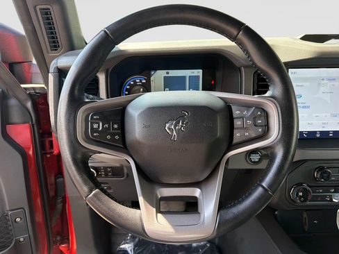 Used 2024 Ford Bronco Black Diamond w/ Sasquatch Package AWD/4WD image 26