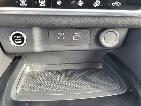 Certified 2023 Nissan Rogue SV image 27