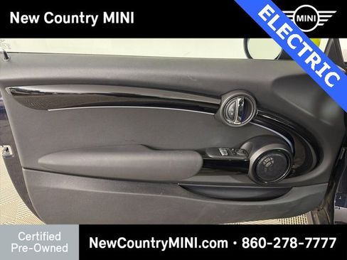 Certified 2023 MINI Cooper SE image 19