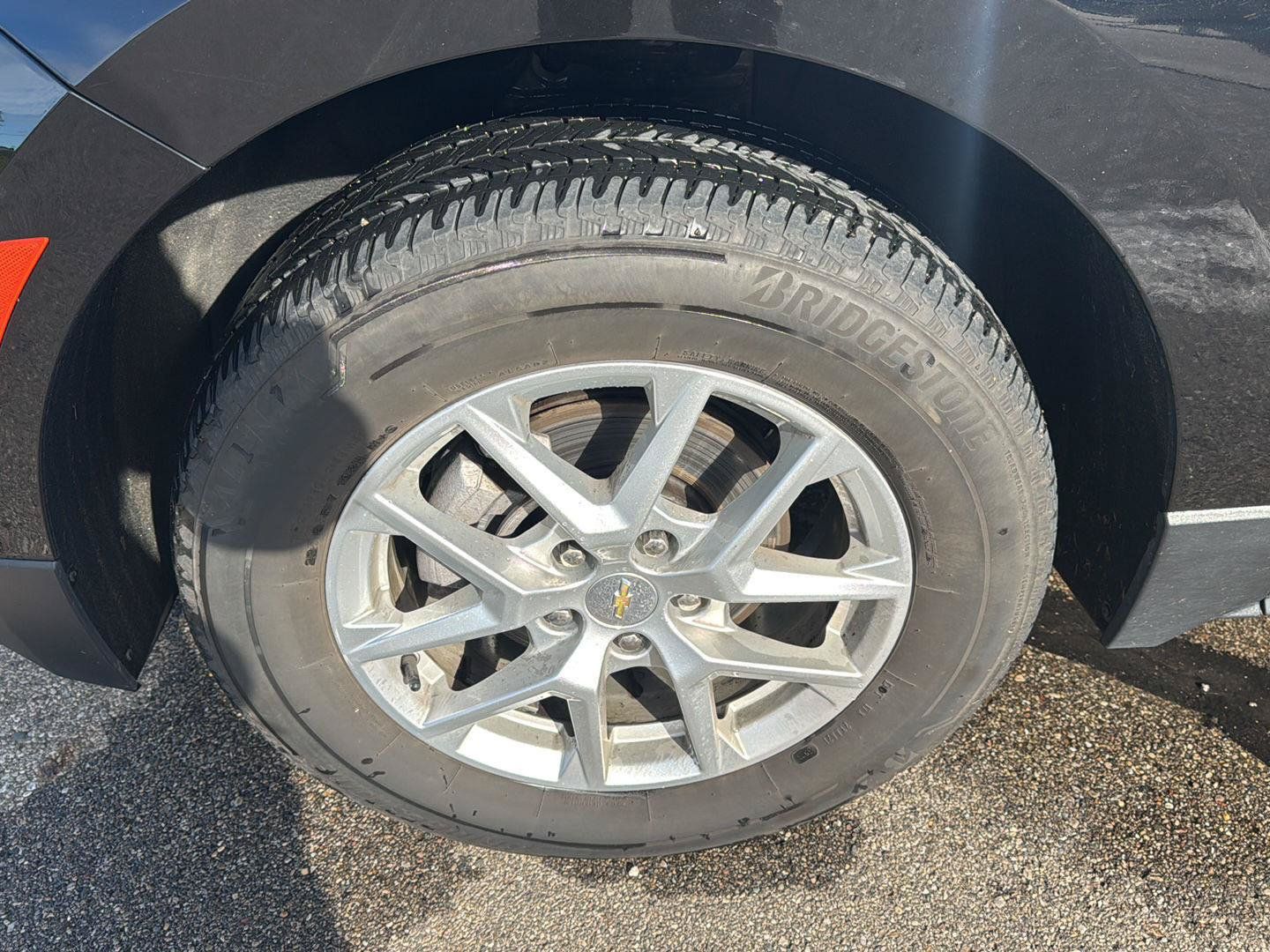 Used 2024 Chevrolet Equinox LT AWD/4WD image 9