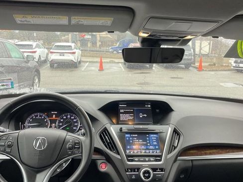 Used 2019 Acura MDX SH-AWD image 4