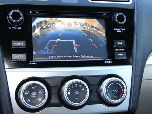 Used 2015 Subaru Crosstrek 2.0i Premium image 24