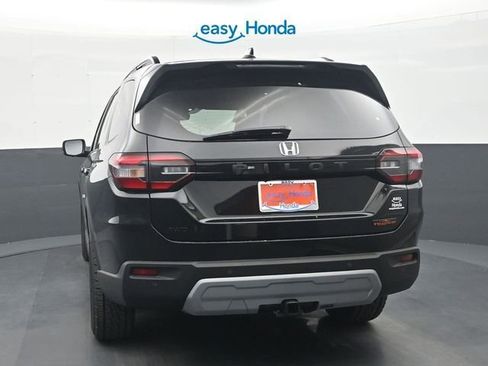New 2025 Honda Pilot TrailSport image 6