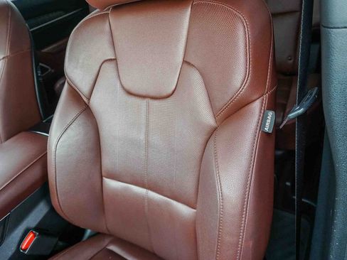 Certified 2023 Kia Telluride EX w/ EX Captain's Chair Package FWD image 21