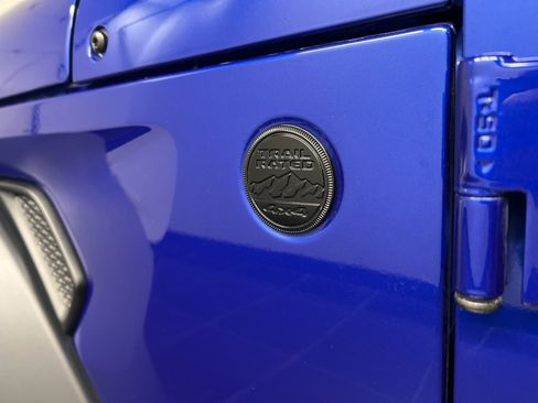 Used 2020 Jeep Wrangler Unlimited Sport image 35