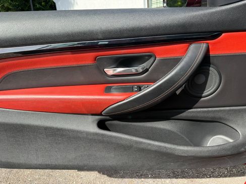 Used 2016 BMW M4 Coupe RWD image 30