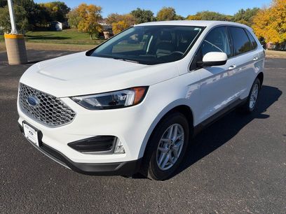 Used 2024 Ford Edge SEL w/ Convenience Package