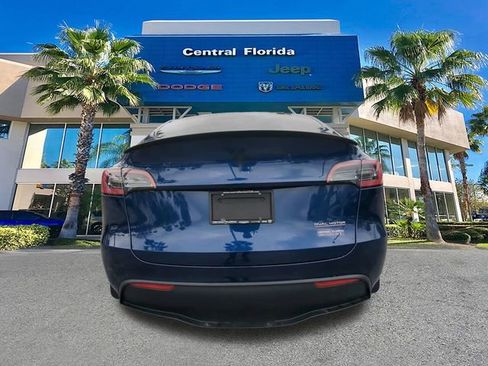 Used 2022 Tesla Model Y Performance image 6