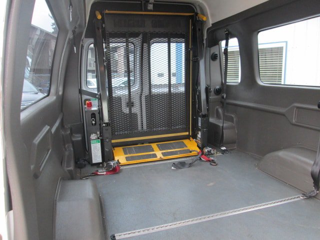 Used 2012 Ford E-250 and Econoline 250 Extended w/ PWR Group RWD image 15