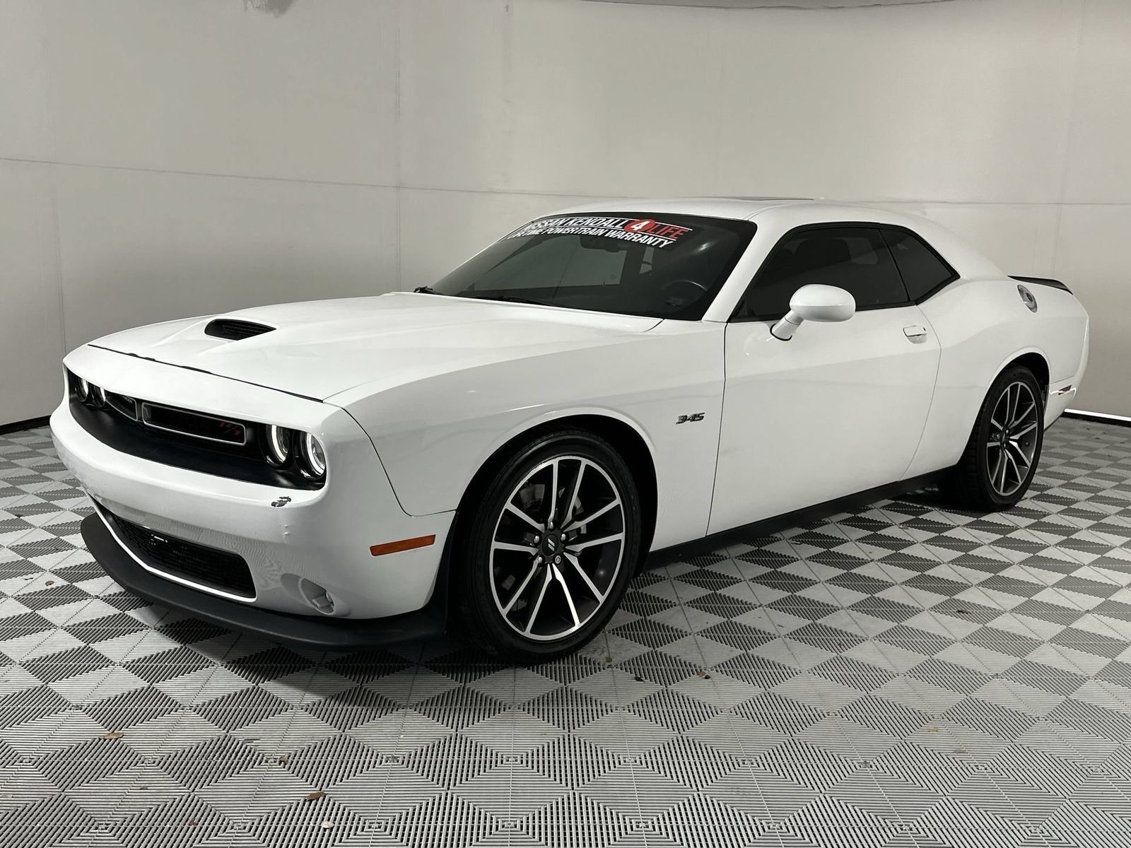 Used 2023 Dodge Challenger R/T w/ Plus Package RWD image 4