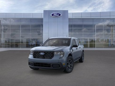 New 2026 Ford Maverick XLT w/ XLT Luxury Package FWD image 3