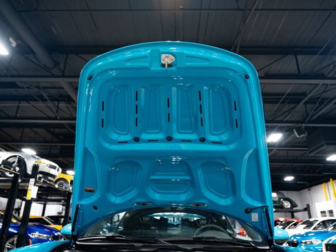 Used 2021 Porsche 718 Cayman GT4 RWD image 14