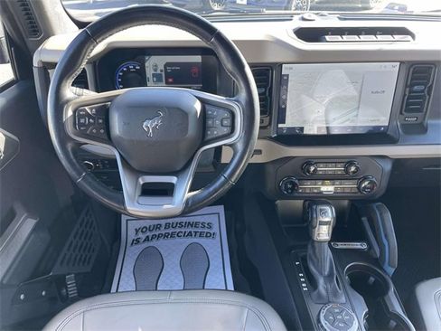 Certified 2023 Ford Bronco Wildtrak image 8
