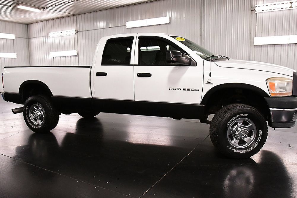 Used 2006 Dodge Ram 2500 Truck ST w/ Trailer Tow Group AWD/4WD image 8