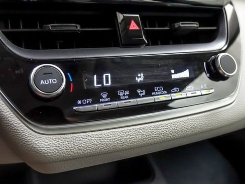 Certified 2024 Toyota Corolla LE w/ LE Convenience Package image 21