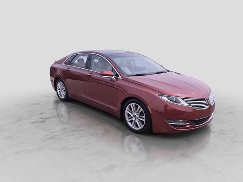 Used 2014 Lincoln MKZ AWD w/ Equipment Group 102A Reserve image 2