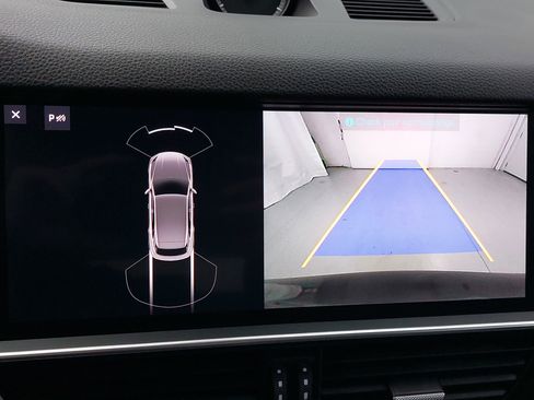 Used 2019 Porsche Cayenne image 26