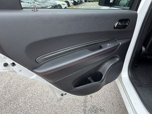 Used 2025 Dodge Durango GT AWD/4WD image 23