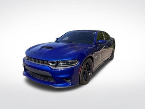 Used 2019 Dodge Charger Scat Pack RWD image 7