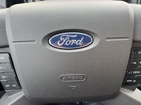 Used 2009 Ford Edge Limited image 20