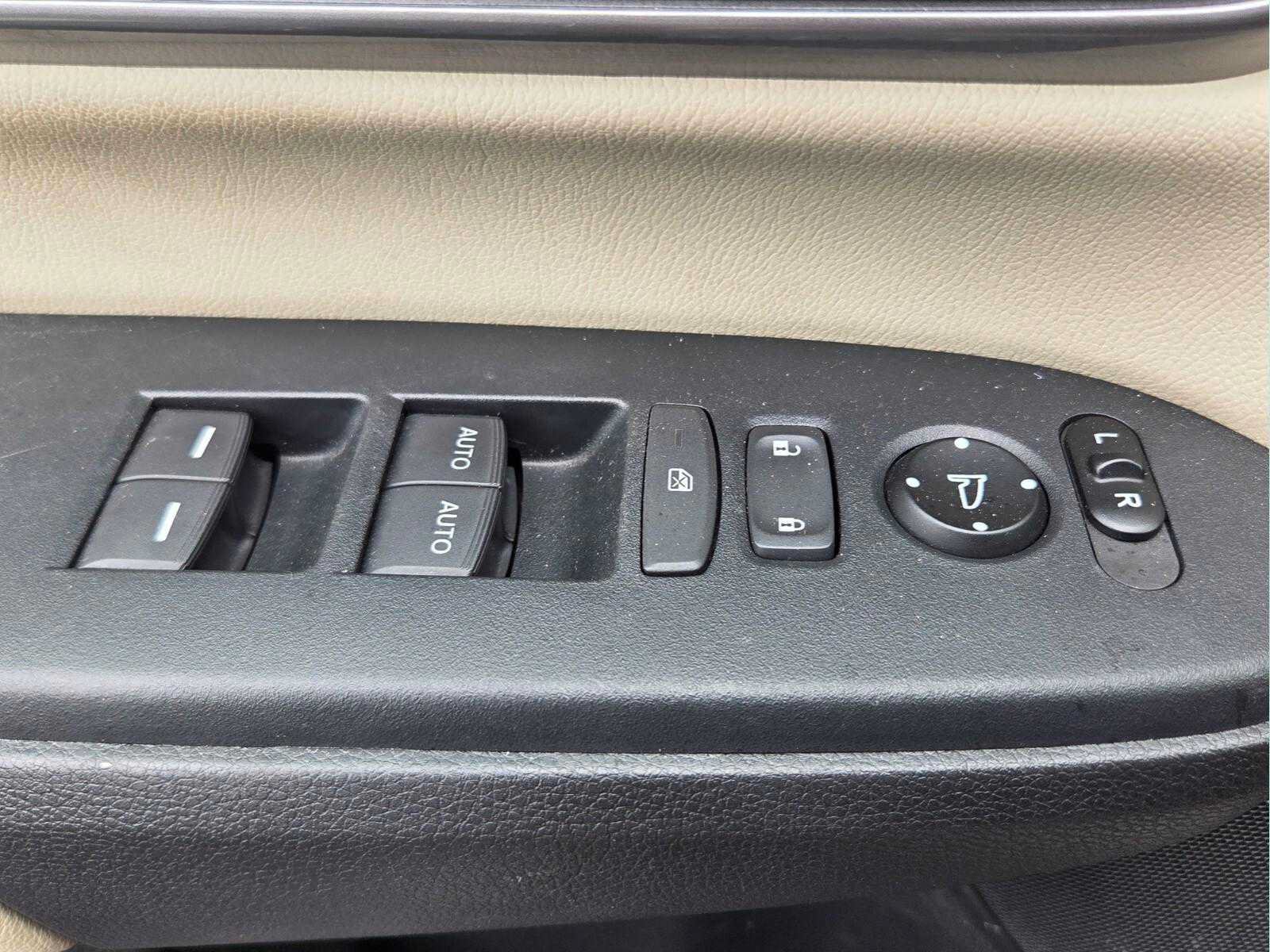 Used 2017 Honda CR-V EX-L image 35