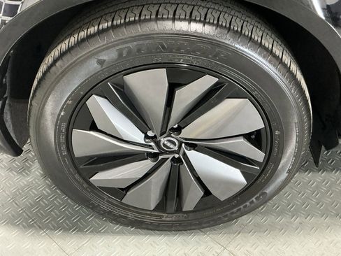 Used 2024 Nissan Ariya FWD image 40