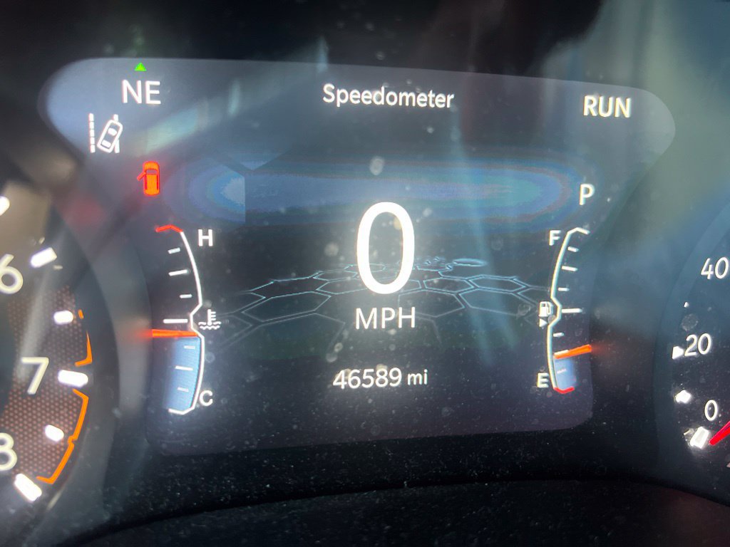 Used 2023 Jeep Compass Latitude w/ Sun and Sound Group AWD/4WD image 6