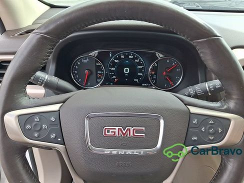 Certified 2017 GMC Acadia Denali w/ Technology Package FWD image 20
