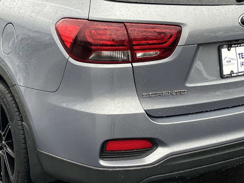 Used 2019 Kia Sorento L image 5