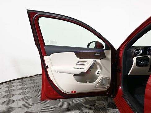 Certified 2022 Mercedes-Benz A 220 image 28